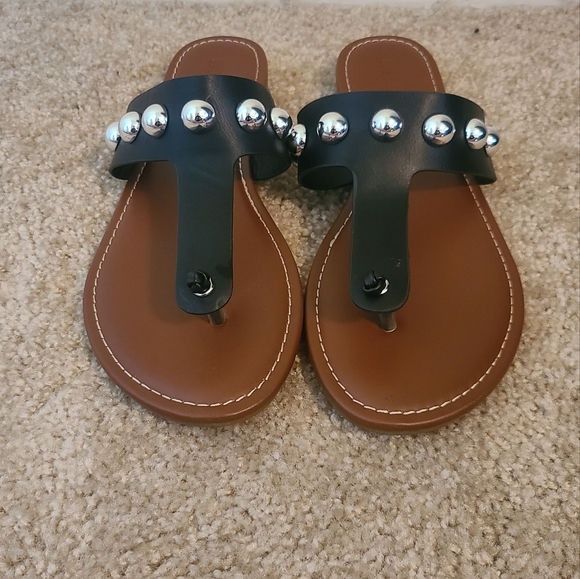 Shoes - Sandals
